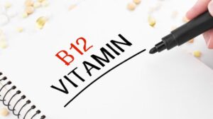 Read more about the article Vitamin B12 검사 부족 증상, 정상 수치 및 거대적아구빈혈 판독